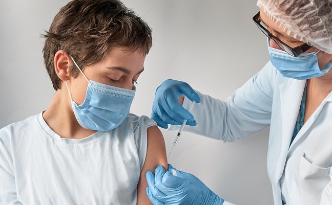 تزریق واکسن کرونا به کودکان