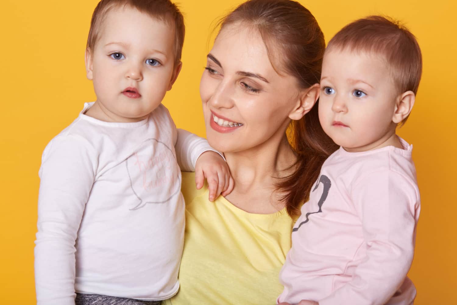 چه بخوریم تا دوقلو باردار شویم